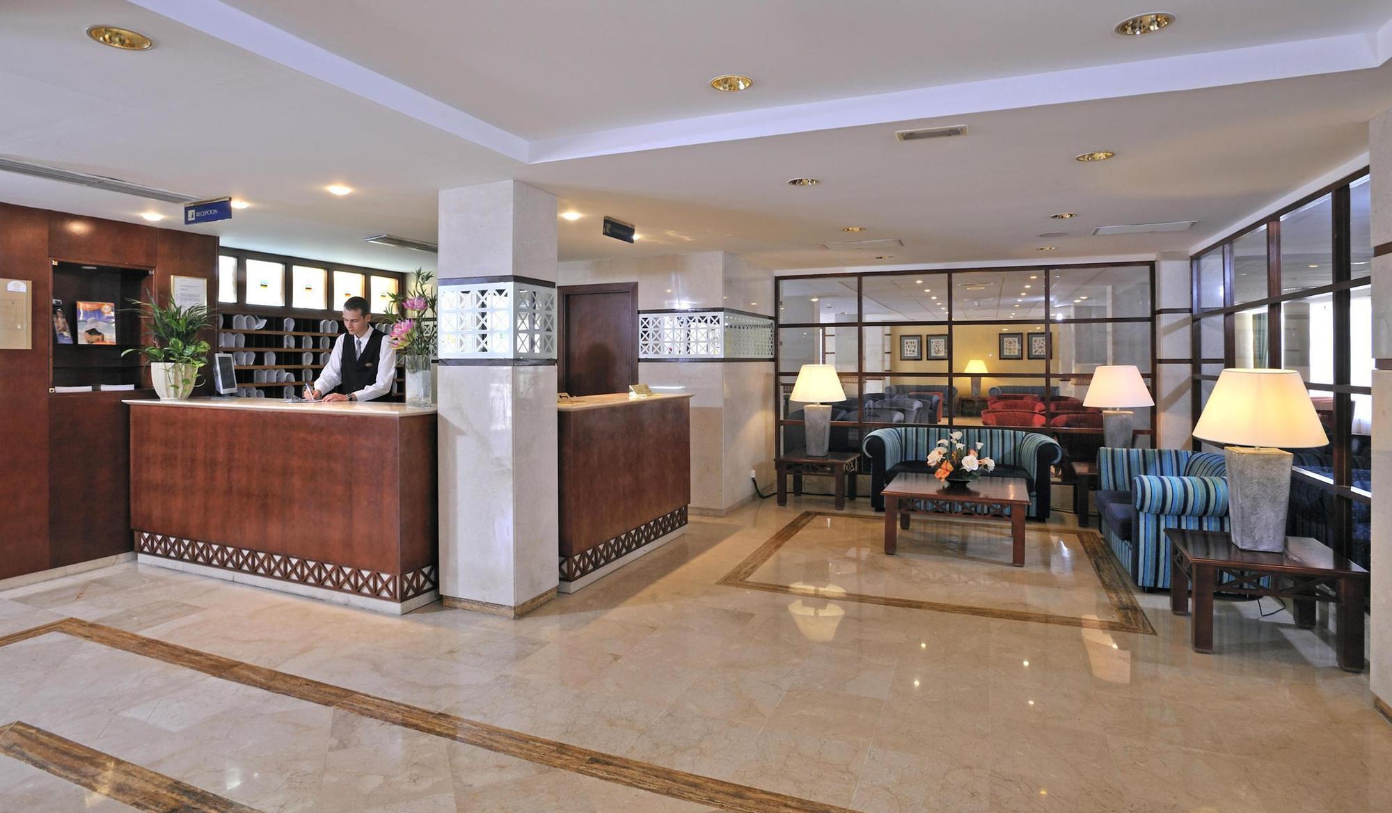 Globales Playa Hotel Santa Ponça
